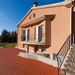 In Mit Privatem Pool By Interhome Dom wakacyjny Pula