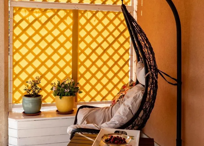 In Mit Privatem Pool By Interhome