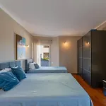 In Mit Privatem Pool By Interhome Сasa de vacaciones Pula