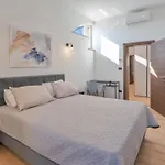 In Mit Privatem Pool By Interhome *